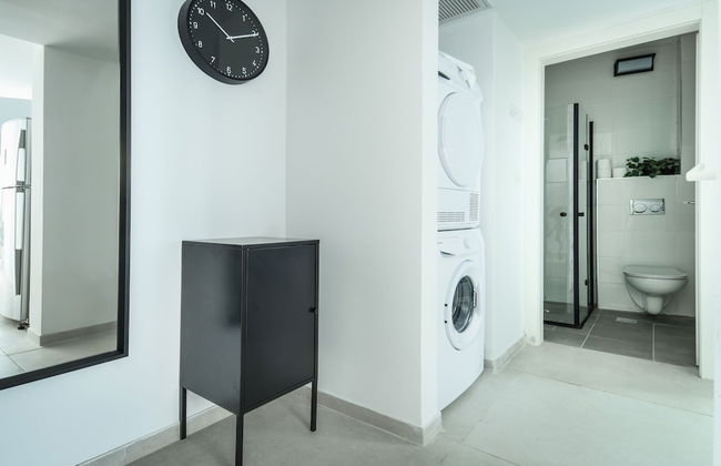 Charming Apt at the Artsy TelAviv Center - Photo 13