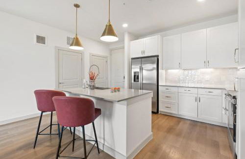 Large Lively Apt - Foto 13