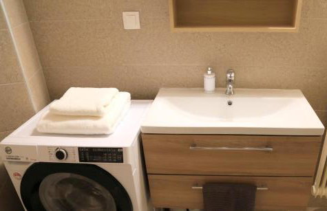 Newly Renovated Central 2 Bedroom Apartment in Kozani - Foto 23