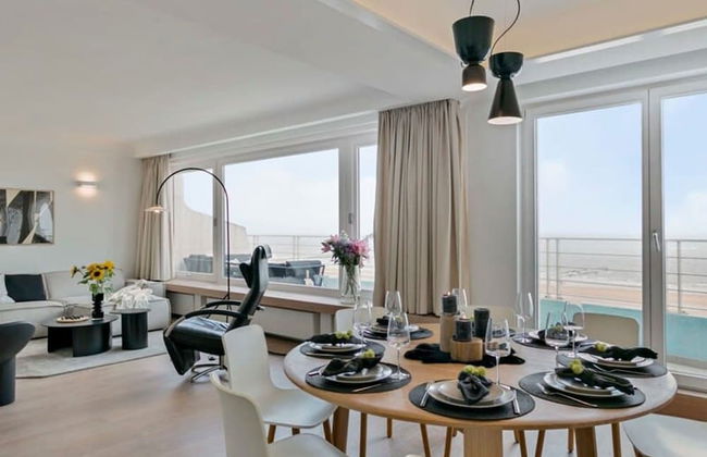 Panoramic Seaview Apartment in t Zoute - Photo 1