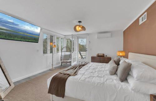 Fire and Fun Luxe Stay w Pool Hot Tub and Game Room - Foto 76