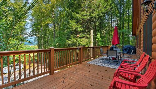 Andrews Cabin with Game Room and Covered Porch! - Foto 3