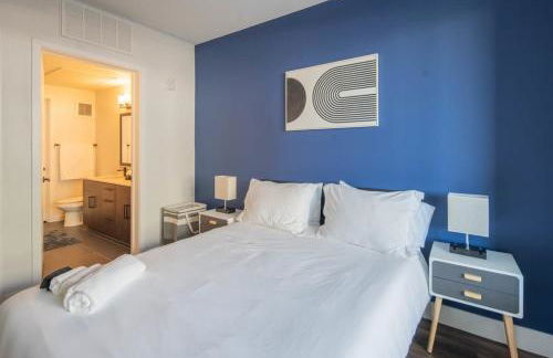 Stylish 1BD - Pool, Gym, Parking, W-D - Sleeps 4 - Foto 21