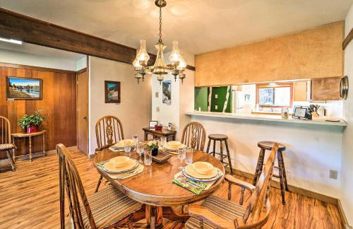 Quiet Home with Graeagle Meadows Golf Course View! - Foto 12