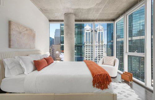 Linea Luxury Living with Indoor Pool and Rooftop Views in The Loop - Photo 76