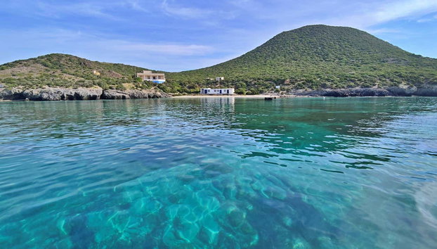 Paseo en barco por la Isla Grosa y El Farallón - Foto 2, Aguas cristalinas de la Isla Grosa