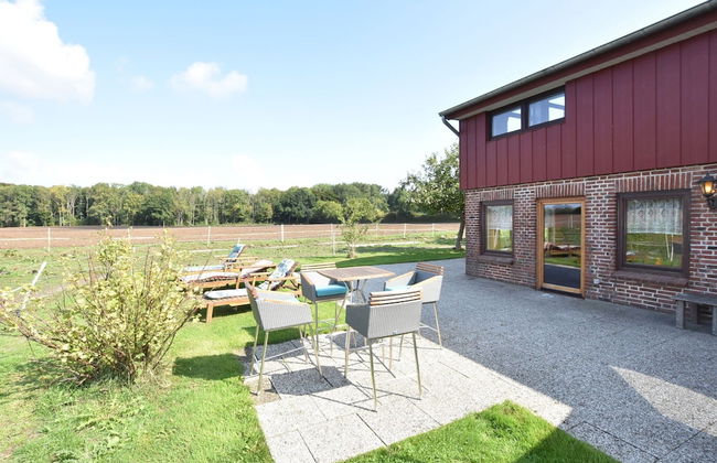 Charming Apartment in Pugholz Near Sea - Photo 23