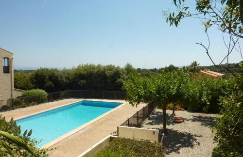 Grand Studio Avec Piscine Presqu'île De Giens - Foto 8