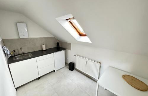 CITY APARTMENT - Business, Uni, Handwerker - FREE WIFI - Foto 2