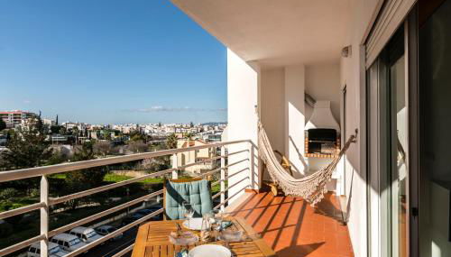 Algarve Beach Vibes Apartment, WiFi, Pool, AC, BBQ - Photo 4