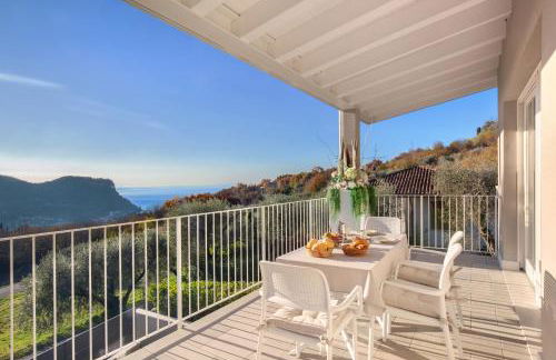 White Apartment In Marciaga Di Costermano - Foto 2