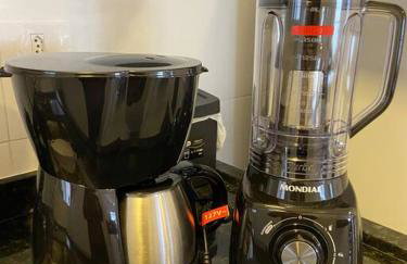 Apê 212 - Piscina, Churrasqueira, 2 Quartos a 600m da Orla Central - Foto 14