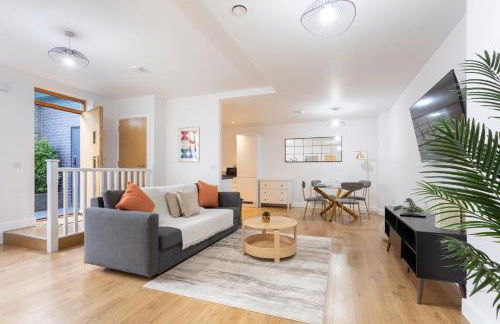 1 Bed Apartment - Redhill Central, Surrey, Gatwick #4 - Foto 1