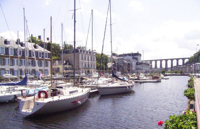 Charming Holiday Home Near the Beach, Locquemeau - Foto 17