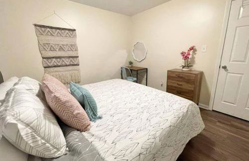 *Pristine Pad * King Bed *Duke * Long Term Stays* - Foto 11