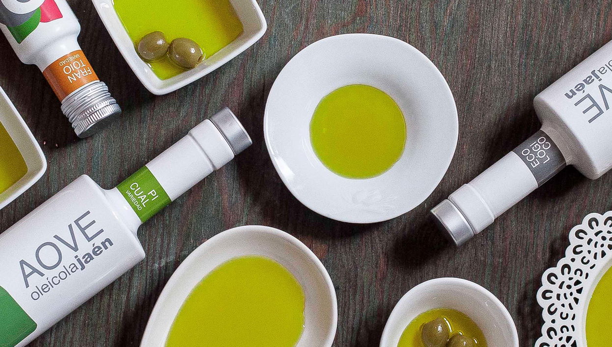 Visita a la almazara Oleícola Jaén con cata de aceites