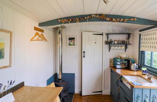Oak Shepherd Hut - Photo 5