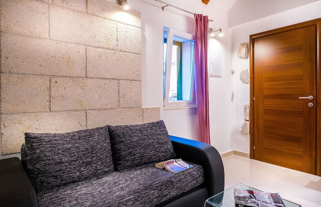 Split Oasis Apartments - Photo 31