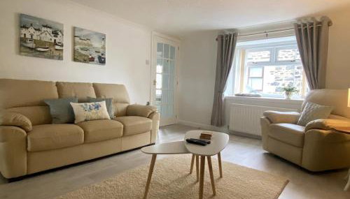 Number Forty Two, Portsoy - A 3 bedroom cottage with sea views - Foto 3