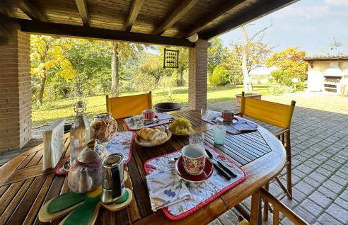 Cozy Home In Pozzol Groppo With Wifi - Foto 3