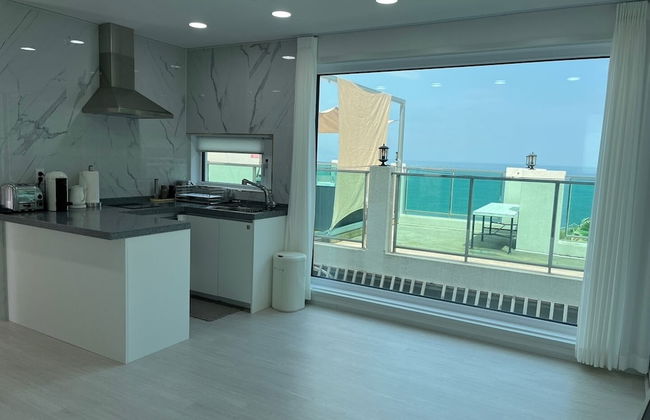 Lim Sea Side Poolvilla Pension - Foto 37