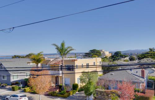 Breezy and Central Monterey Apt with Bay View! - Foto 25