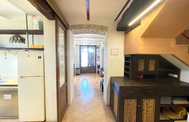 Spoleto Tranquilita Sleeps 20 With Wifi Pool Yoga Studio Gardens and Views - Photo 32