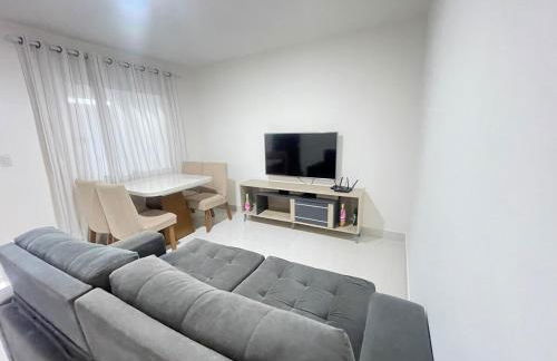 Casa Ampla e Climatizada - Smart TV e Pet Friendly - Photo 1