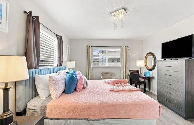 2 Bedroom 2Bath Deluxe Apt with Patio - Foto 6