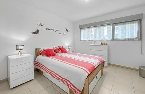 Vivez Lunel-Clim-Wifi Fibre-Parking Privé-Patio T2 - Foto 7