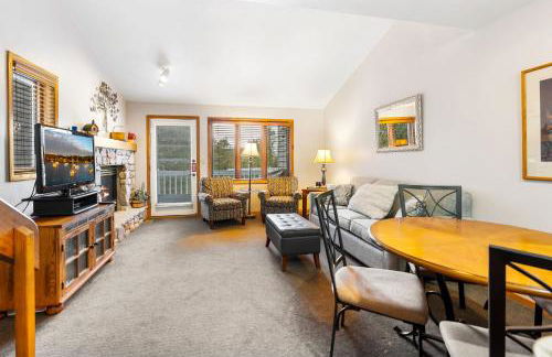 Evergreen Hill Condominiums - Foto 44