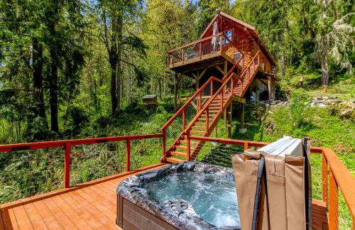 Tranquil and Private 2 Bedroom Cabin with Hot Tub - Foto 3