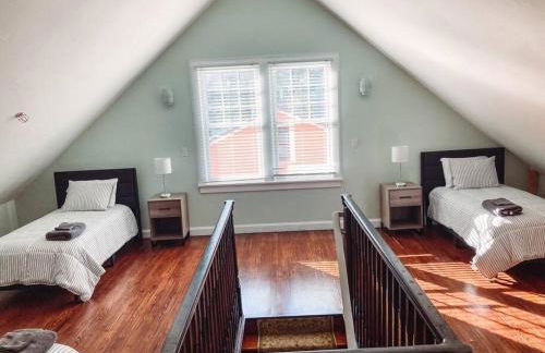 University House - 8 Bedrooms Walk to UF / Stadium - Foto 7