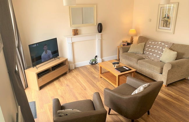 Garfield House 8 - Photo 10