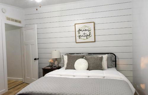 Maple Retreat with Big Pool - Foto 24