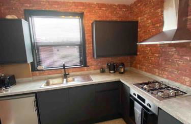 1 bed flat with parking near town centre - Photo 19
