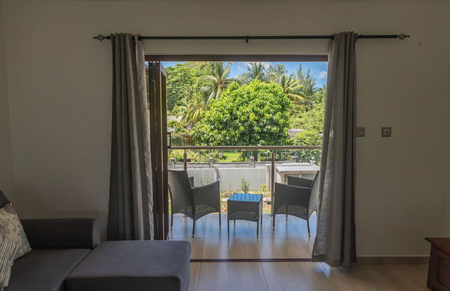 Yvon's Tropical Villa - Foto 35