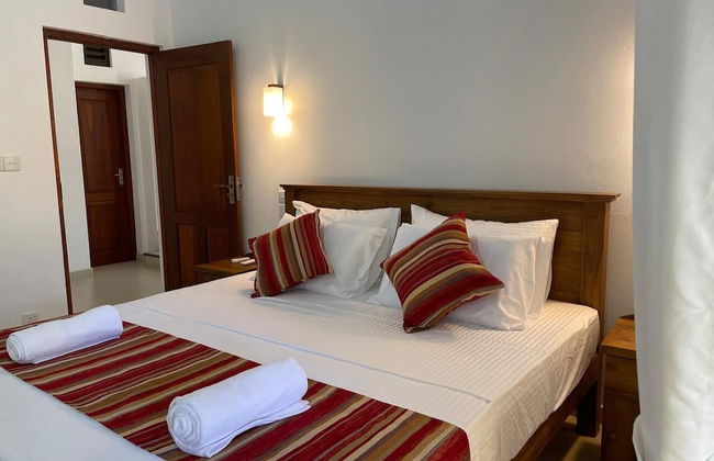 Cenreeza Airport Villa - Photo 12