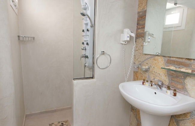 Tholaria Boutique Hotel - Photo 68