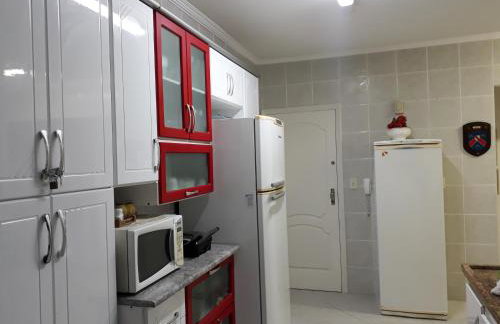 Apto Varanda Gourmet Pé na Areia, Domingo saída até as 20horas - Foto 23