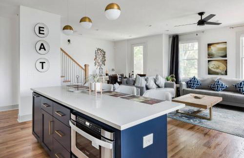 Brand New Luxury Home near Downtown - Foto 10