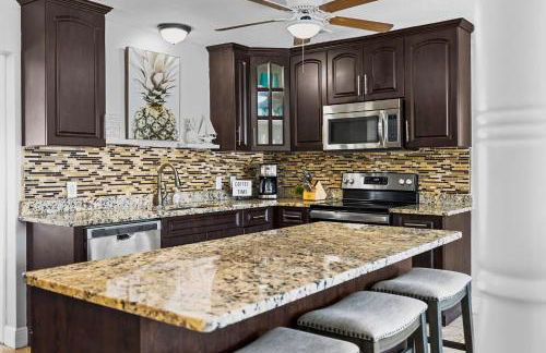 Private 5BR Oasis with Pool Near Clearwater Beach - Foto 2