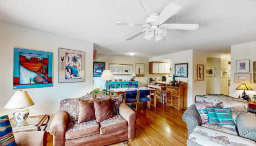 Howdy Hermosa - Foto 2