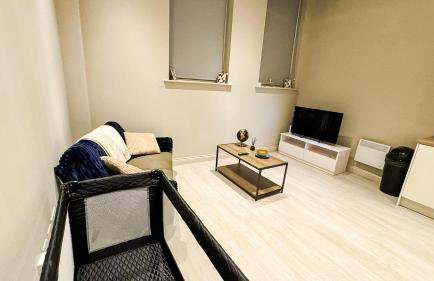 Prime Leeds- Spacious Cinema apartment - Foto 11