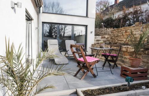 Neu gebautes Apartment mit Sonnenterasse in der Nähe vom Siebengebirge & Bonn - Foto 7