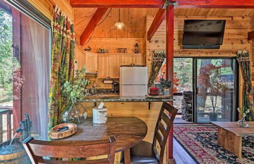 Furnished Deck Romantic StrawberryandPine Studio! - Foto 14