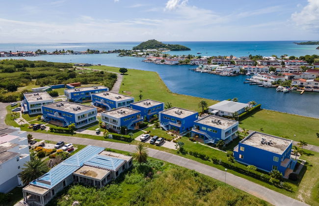 Harbour Island Residences - Photo 26