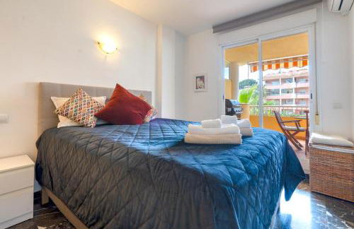 2 bedrooms with pool, terrace and balcony - Photo 8