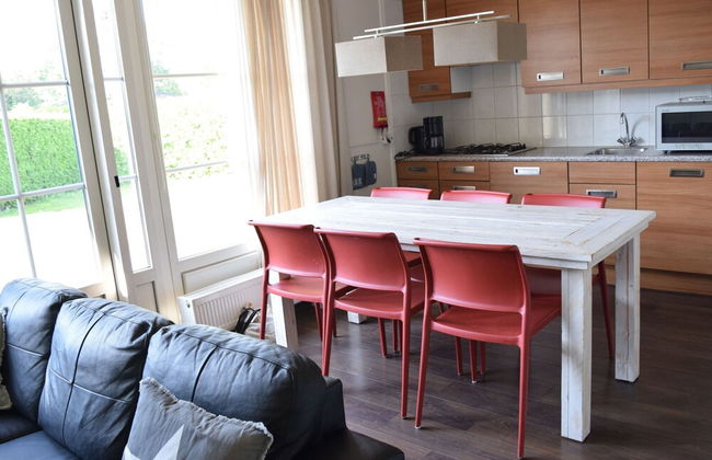 Semi-detached Bungalow with Dishwasher near Veluwe - Photo 26