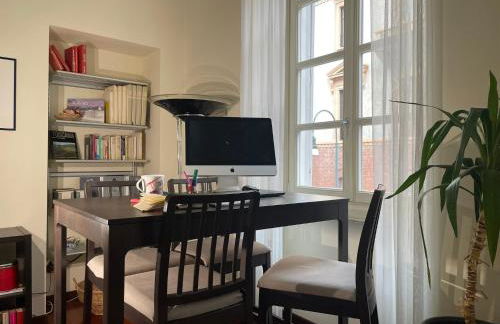 La Casa di Ringhiera - silenzioso appartamento di charme con balcone nel quadrilatero romano - Foto 8